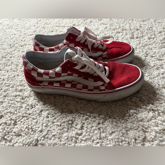 Unisex Old Skool Low Top Red Checkered Vans - Picture 5 of 8